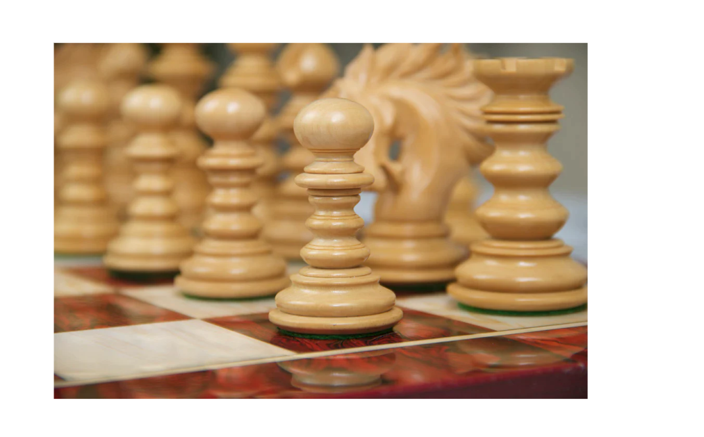 Luxury Hand Carved Chess Pieces - The St Petersburg Savano Ebony Edition -  CHESSMAZE STORE UK 