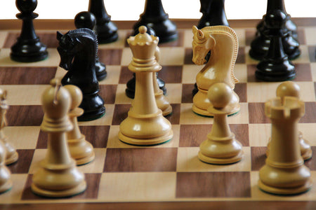 Leningrad Ebonised Chess Pieces & 19" Walnut Chess Board with Vinyl box -  CHESSMAZE STORE UK 